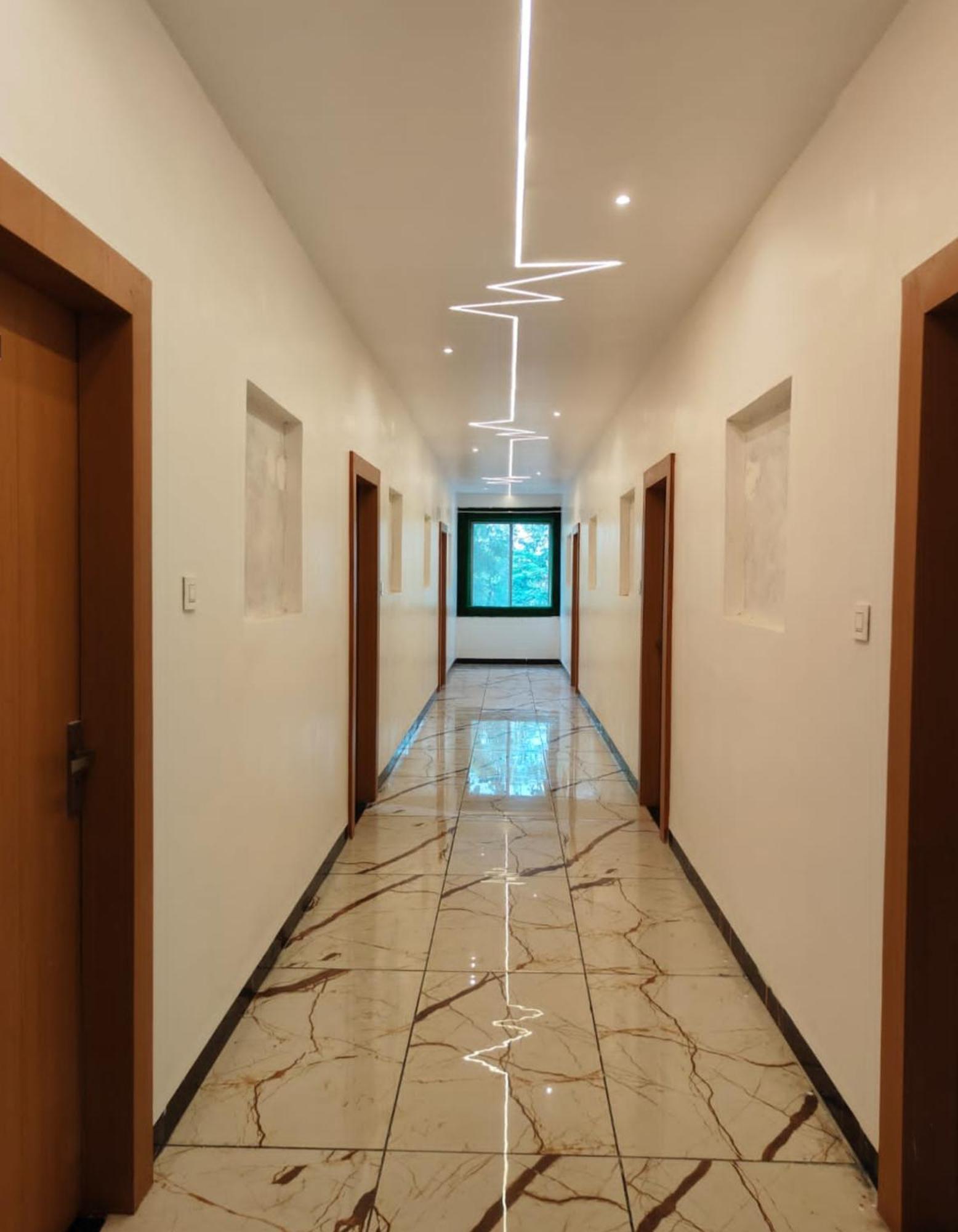 Rk Hotel & Restaurant Dewas Bagian luar foto